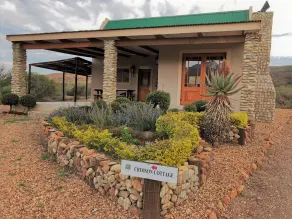 Oaksrest Vineyards Guest Farm - Zimmer