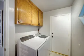 Private Pool & Patio: Pet-Friendly Bakersfield Gem - Interiør
