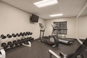 Country Inn & Suites by Radisson Raleigh-Durham Airport NC - Salle de remise en forme