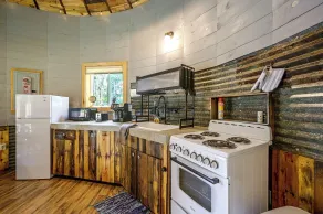 Outdoor Oasis w/ Mtn Views! 5-acre Augusta Getaway - Interiør