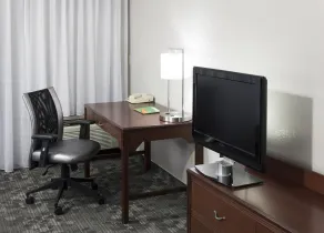 Courtyard by Marriott Wichita East - Room