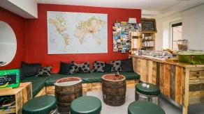 Babelfish Hostel - Coin salon dans le hall
