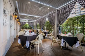 Beverly Hills Plaza Hotel & Spa - Restaurant