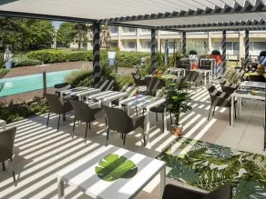 Novotel Chartres - Piscine