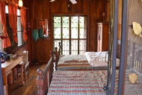 Golden Teak Home Resort - Rom