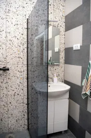 Velora apartments - Bathroom