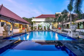 Inna Bali Heritage Hotel - Pool