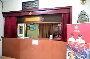 RedDoorz Plus @ Laweyan - Reception