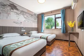 East Sacred Hotel Leo handles coverd丨2mins walk to the Metro丨Nearby Forbidden Square丨Free Pick-up for 7nights more丨Rooftop Chill - Værelse
