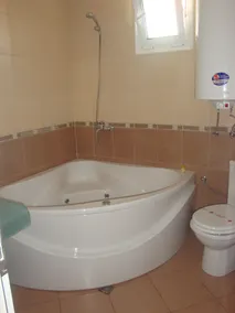 Hotel Niagara - Bathroom