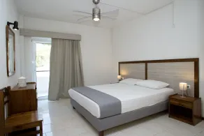 Spathies - Room