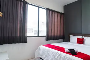 RedDoorz near Seasons City Mall - Chambre