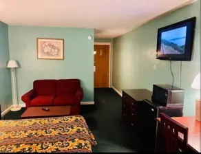 Economy Inn of Greenville, Near ECU Health Center - Room