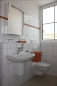 Spundloch- das Hotel & Weinrestaurant - Bathroom