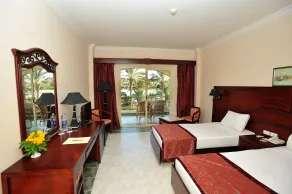 Brayka Bay Reef Resort - Zimmer