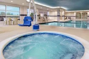 Hilton Garden Inn Buffalo Airport - Piscine