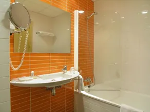 Blu Hotel Pamplona - Badeværelse