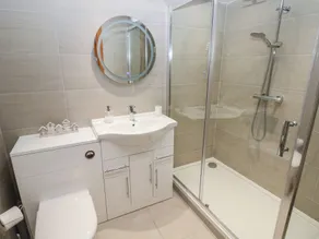 14 Neptune House - Badeværelse