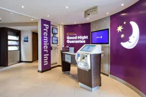 Premier Inn Felixstowe Town Centre - Reception