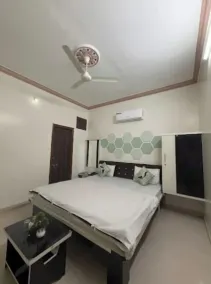 Hotel Shree Siddhi Vinayak - Quarto