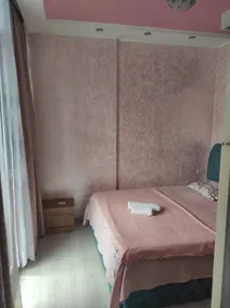 zura - Room