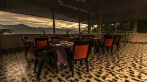 MOUNTAIN MIST - Restaurant