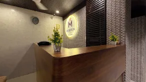 Hotel Meriton Star Ulhasnagar - Vestíbulo