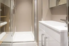 Stanley Lodge Farmhouse - Bathroom
