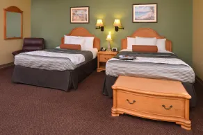 Country Hearth Inn & Suites Edwardsville - Habitación