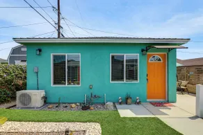 Spacious, Cozy Rear House Near LAX - Intérieur