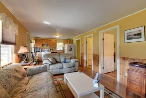 Private Beach Access! Lake Champlain Cabin - Innvendig