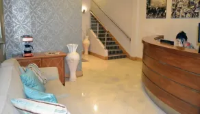 Carrick Plaza Suites and Apartments - Reception