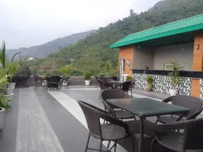 Renuka Ji P.Vee Resort By GRB - Siddeområde i lobbyen