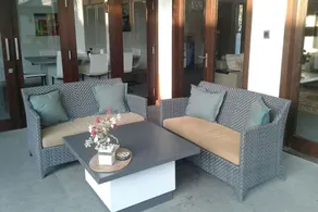 Villa Rumah Putih Abu Abu - Lobby sitting area