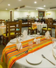 Viva Hotel Near Madgaon Railway Station - Restaurant