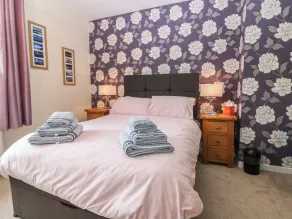 Thain House - Room