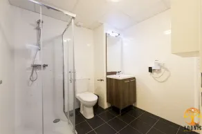 Adonis Dijon Maison Internationale - Salle de bain