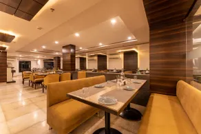 Zone Connect by The Park Parra Goa - Restaurant