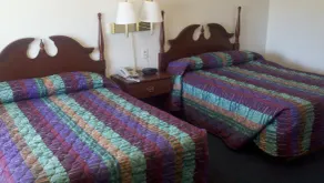 Four Oaks Lodging - Chambre