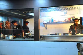 Babul Hotel - Restaurant