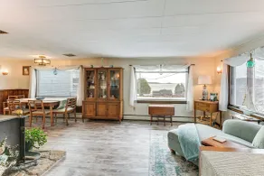 Walk to Pigeon Hill Bay: Coastal Maine Cottage - Intérieur