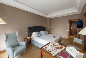 Hotel Royal Continental - Chambre
