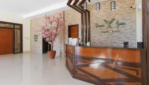 OYO 1152 Hotel Precious Garden Place - Reception