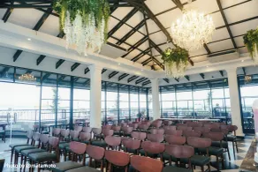 Kesuma Front One Boutique Hotel - Restaurant