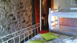 Le Relais De Rochepaule - Room