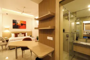 AR Suites KLJ Square - Room