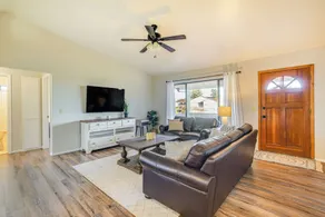 Bring Your Pup: Spring Valley Home w/ Fenced Yard! - Innvendig