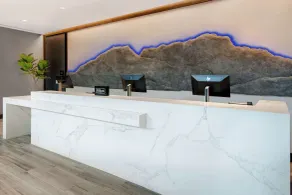 Embassy Suites By Hilton Alpharetta Halcyon - Rezeption