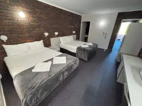 Shakespeare Motel - Room