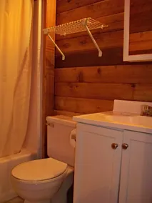 Chesapeake Bay RV Resort Thousand Trails - Campground - Badezimmer